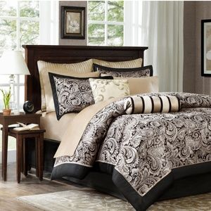 8 piece Madison Park King size comforter set.